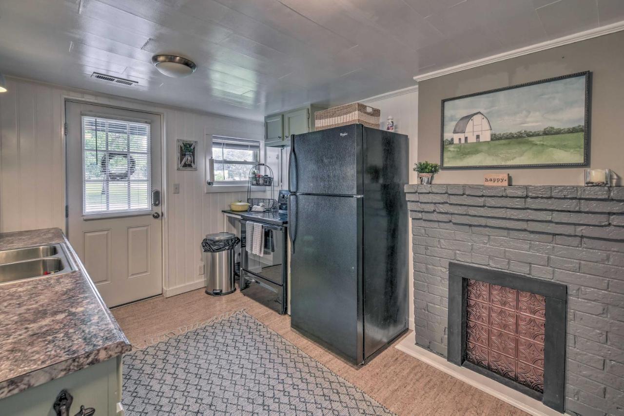 Damascus Cottage With Fire Pit - 1 Mi To Trails المظهر الخارجي الصورة